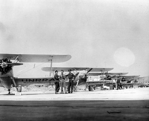 ADECALS 1/32 Stearman PT-17/N2S-3 Kaydet - Image 2