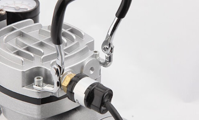 Airbrush compressor AS18-2 - Image 4