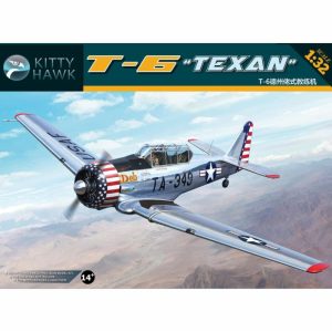 KITTY HAWK MODEL 32001 1/32 American Training Aircraft North American Aviation T-6 Texan